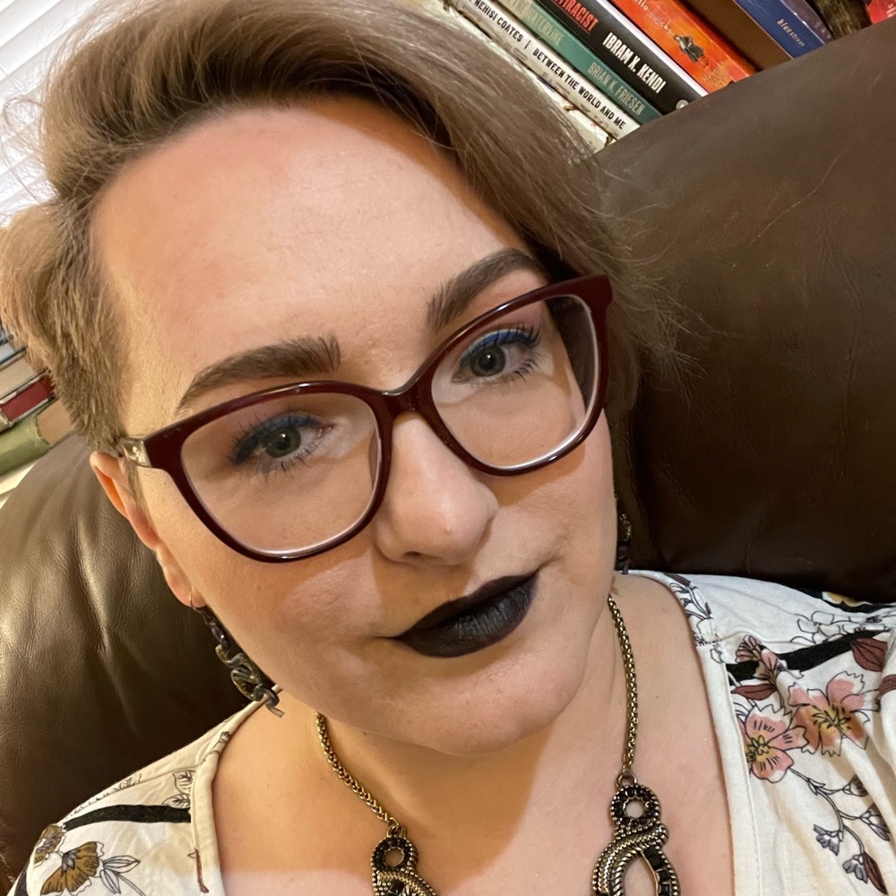 Meet your Posher, Tenaya